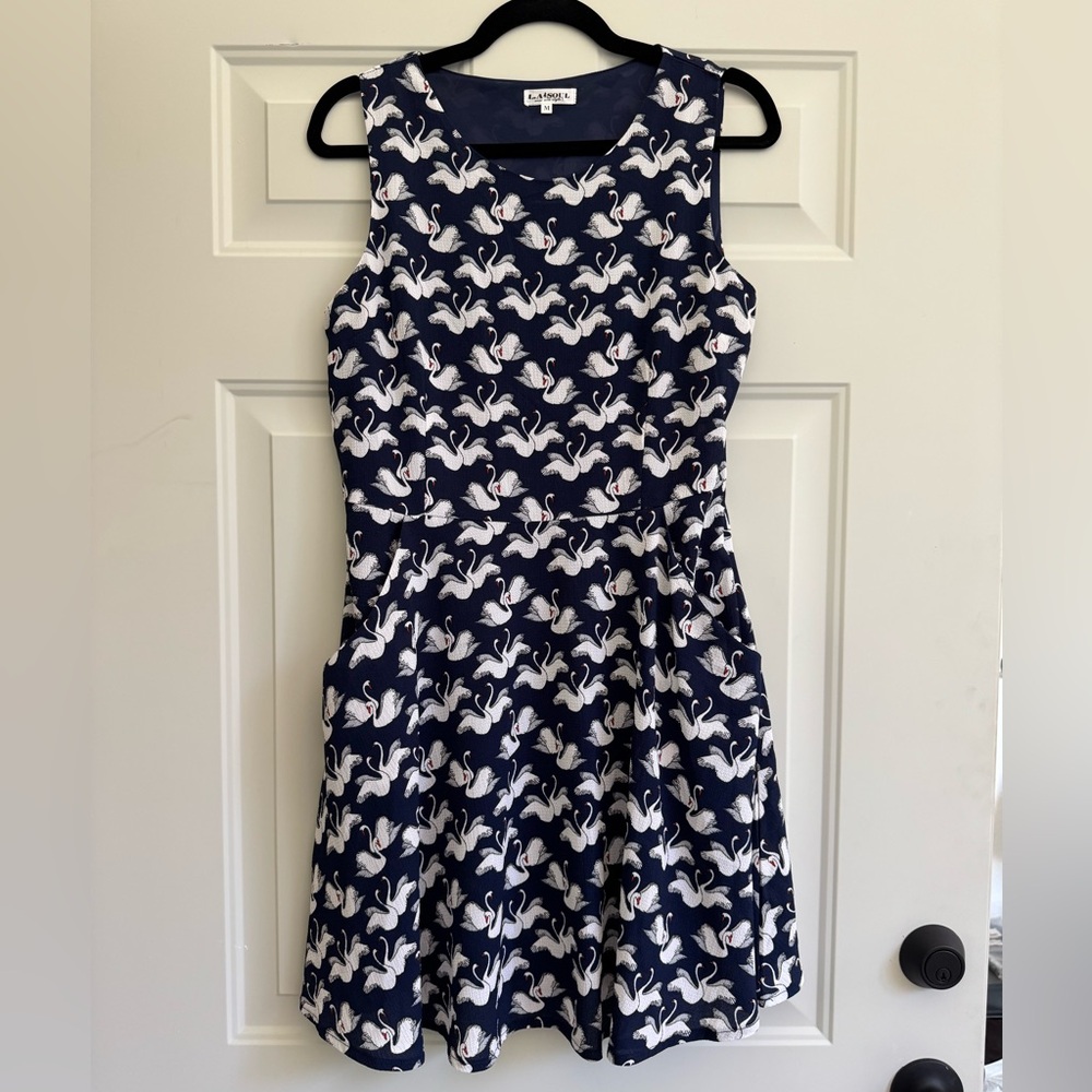 Katherine Navy Swan Print Casual Dress